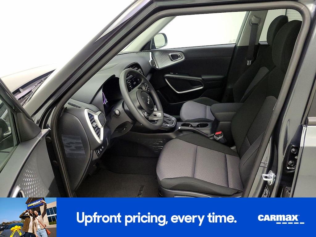 used 2025 Kia Soul car, priced at $22,998