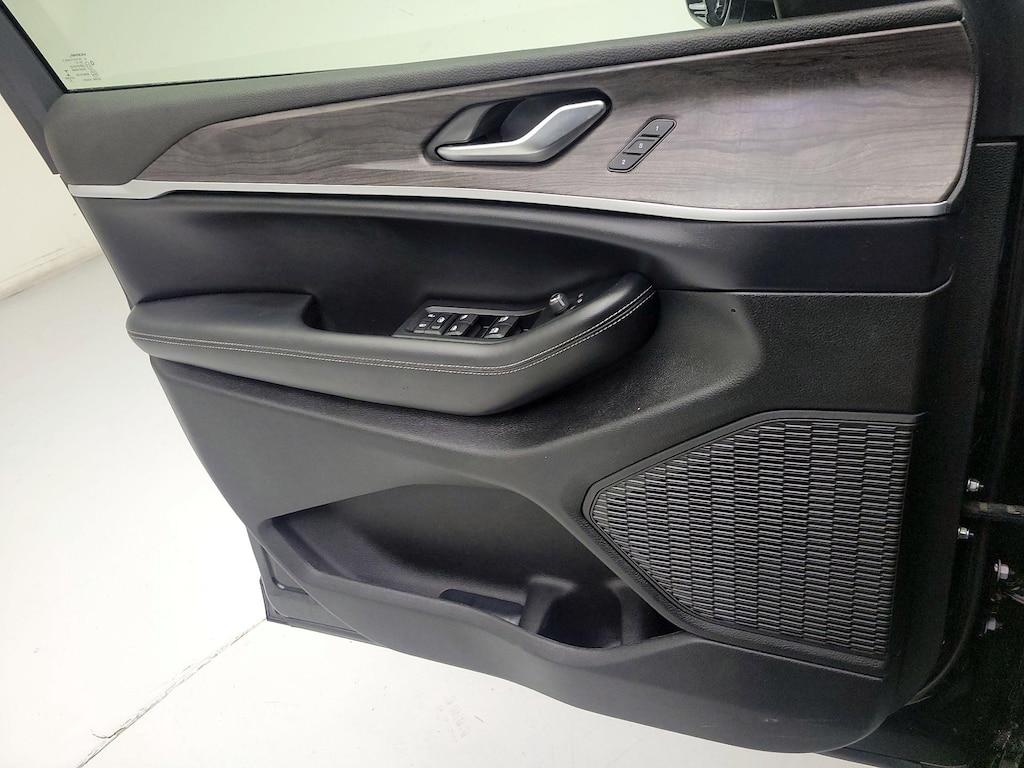 used 2023 Jeep Grand Cherokee car, priced at $30,998