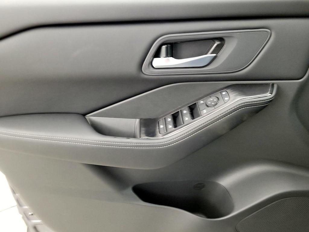 used 2026 Nissan Rogue car, priced at $28,998