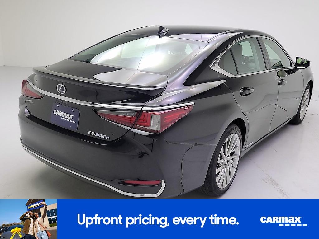 used 2022 Lexus ES 300h car, priced at $40,998