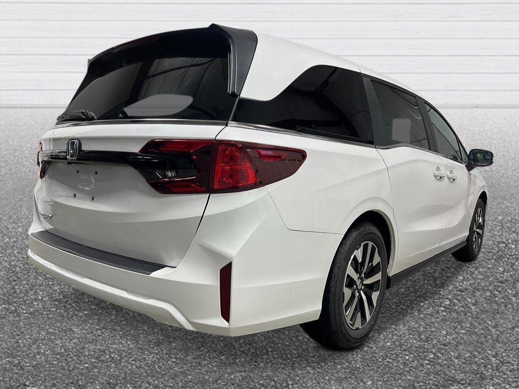 new 2026 Honda Odyssey car, priced at $43,179