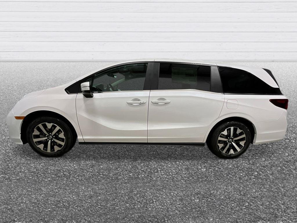 new 2026 Honda Odyssey car, priced at $43,179