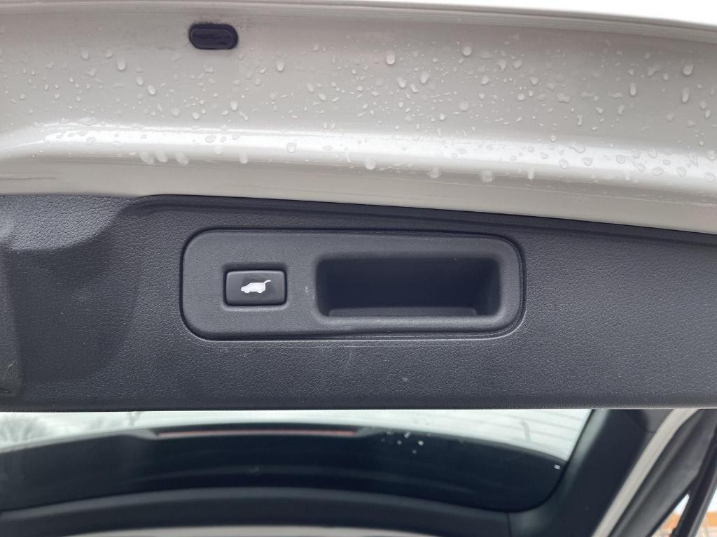 used 2023 Honda Passport car, priced at $31,222