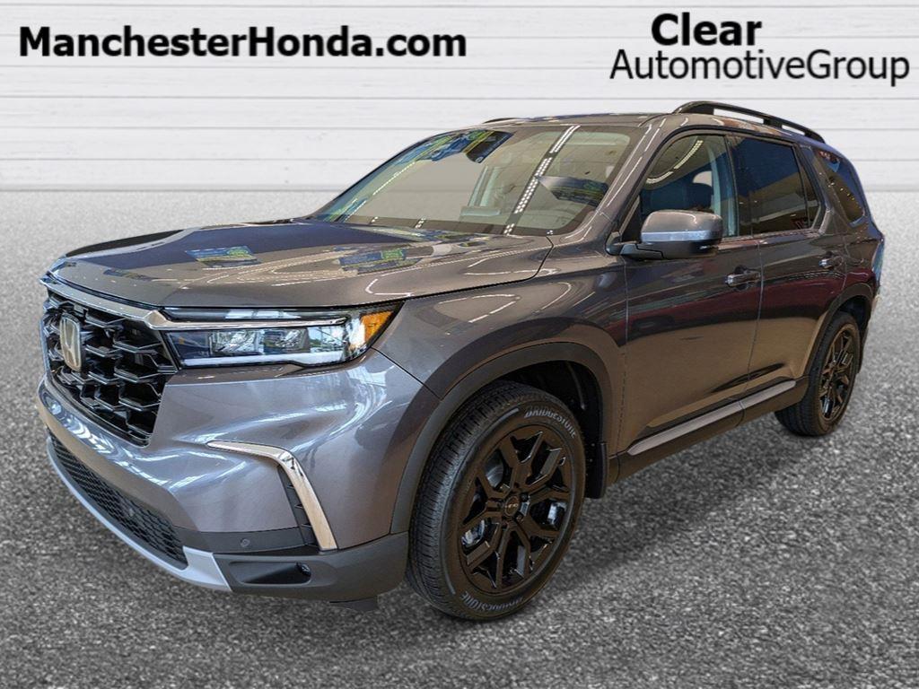 new 2025 Honda Pilot car, priced at $51,845