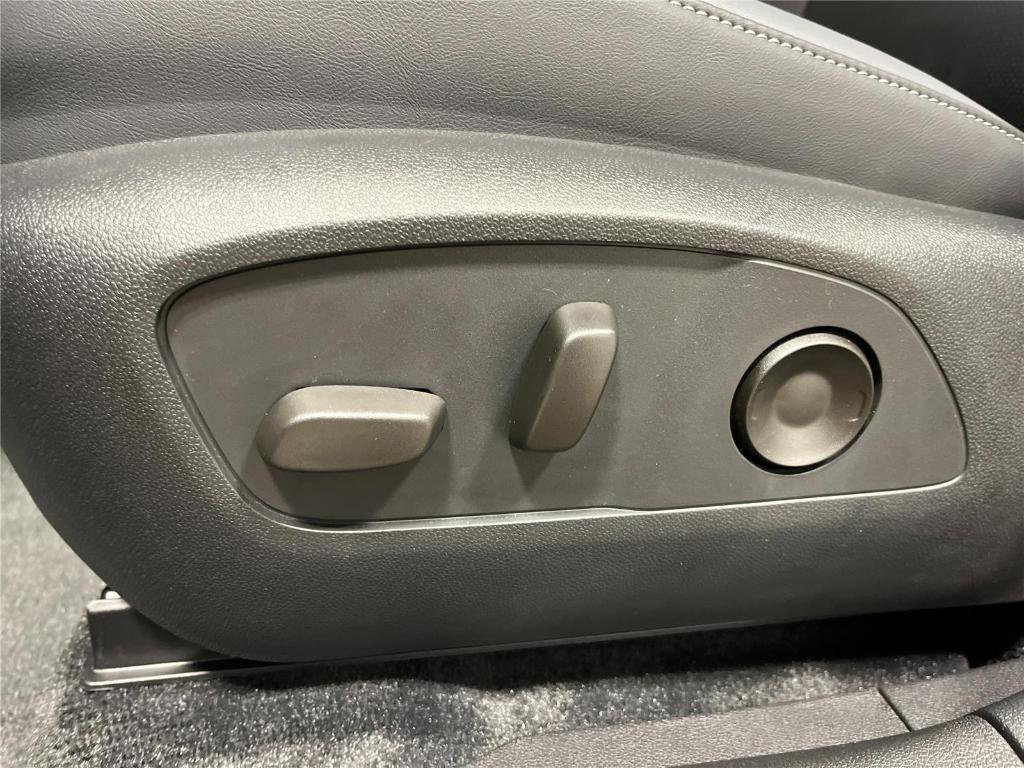 new 2025 Honda Prologue car, priced at $54,647