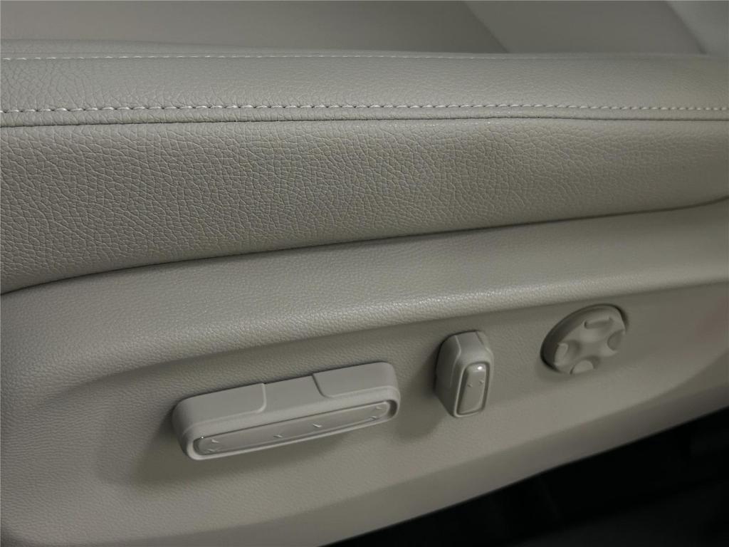 new 2026 Honda Odyssey car, priced at $43,753