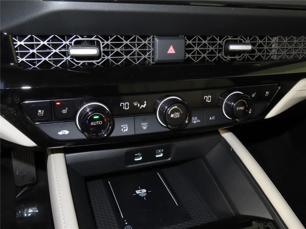 new 2026 Honda Accord Hybrid car, priced at $39,673