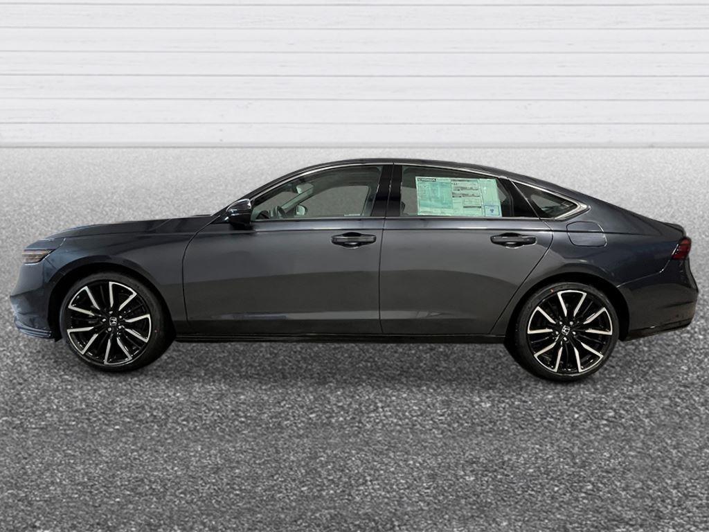 new 2026 Honda Accord Hybrid car, priced at $38,981