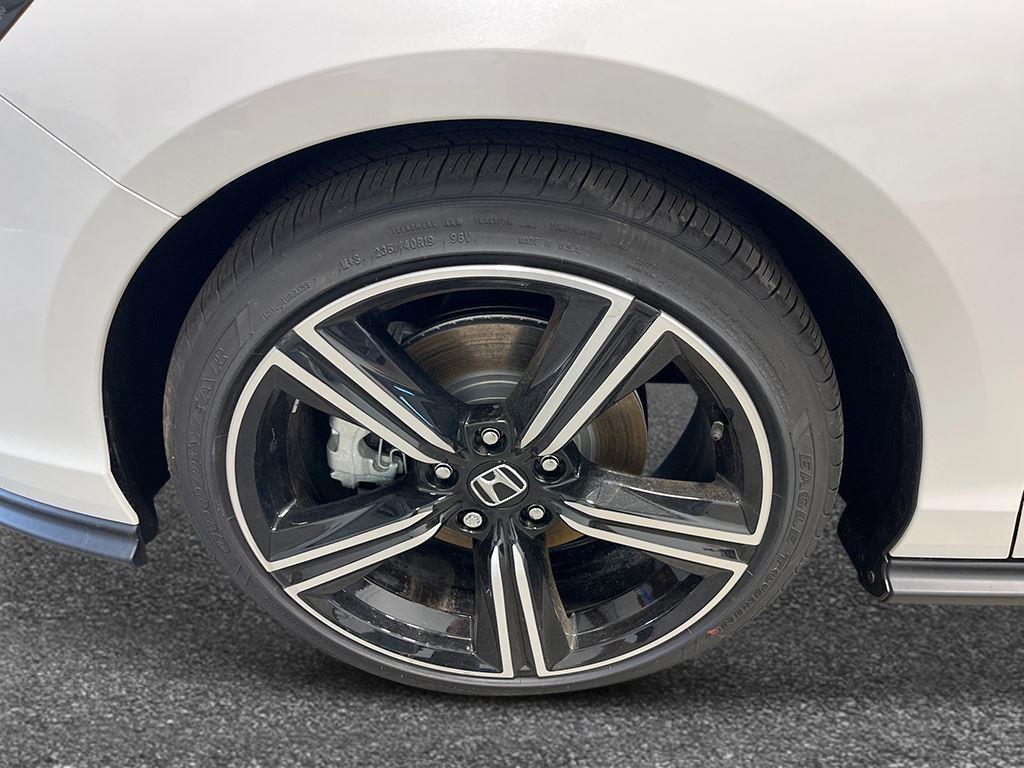 new 2026 Honda Accord Hybrid car, priced at $35,254