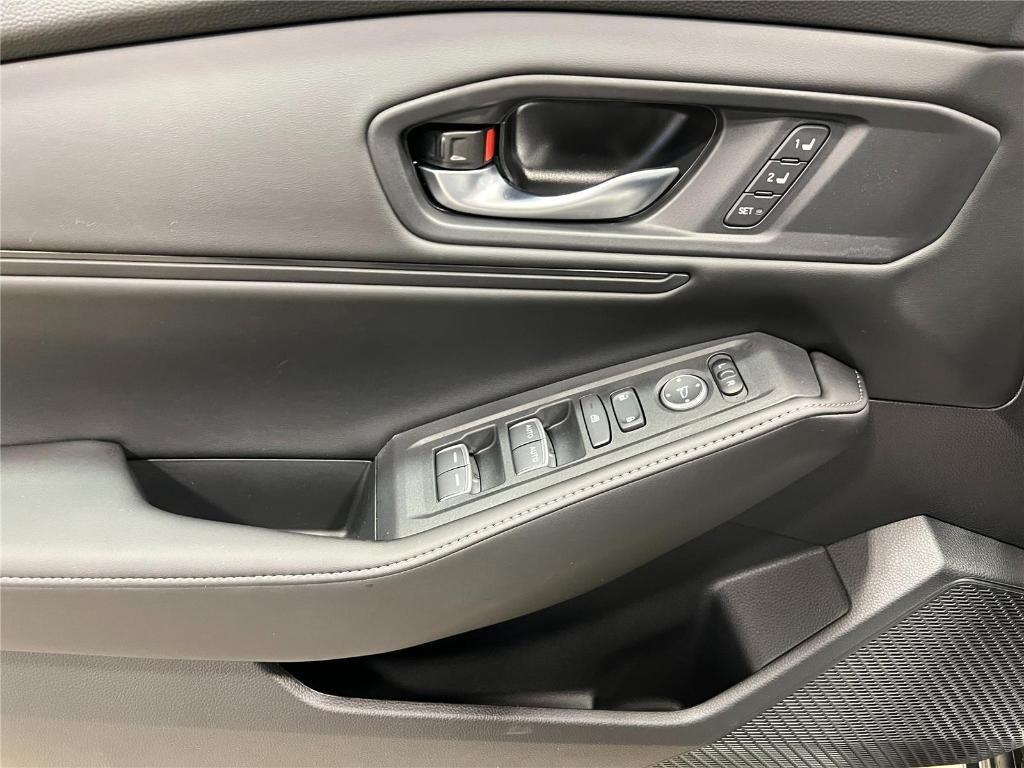 new 2025 Honda Accord Hybrid car, priced at $35,078