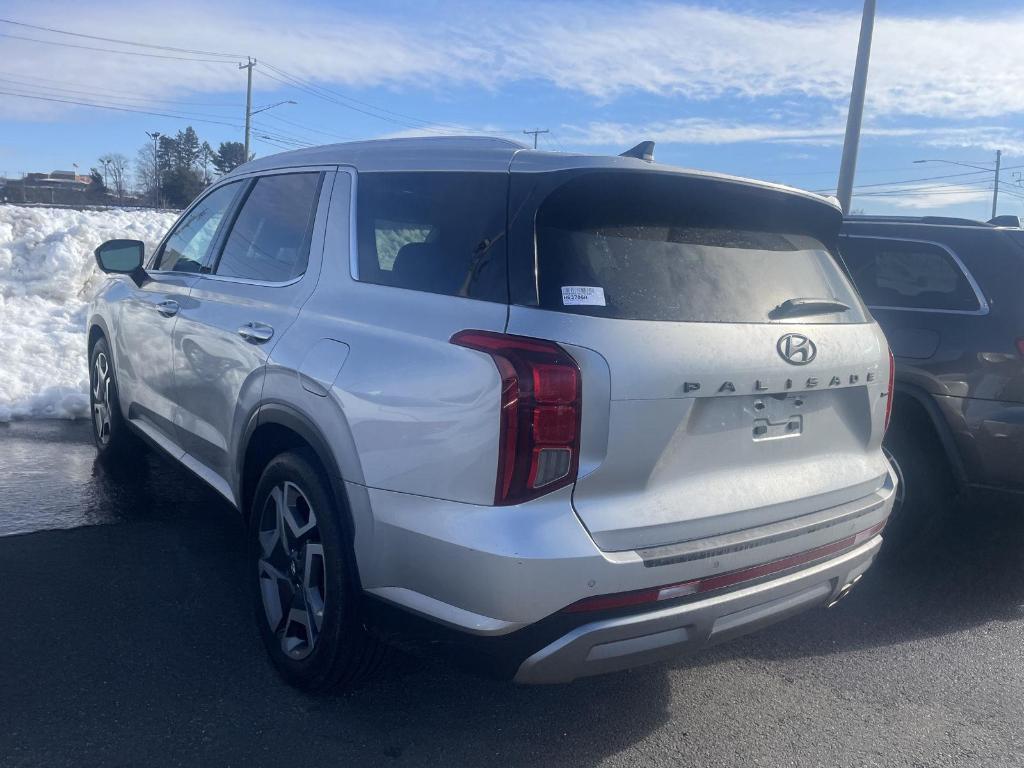 used 2024 Hyundai Palisade car, priced at $35,727