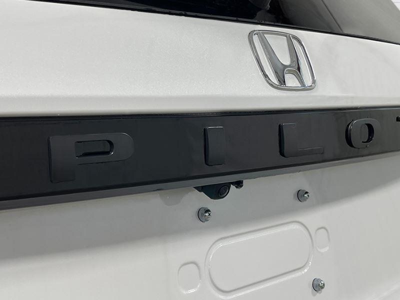 new 2025 Honda Pilot car, priced at $45,173