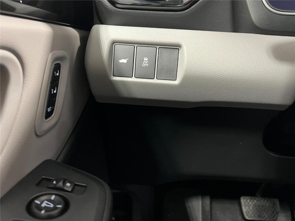 new 2025 Honda Pilot car, priced at $45,173