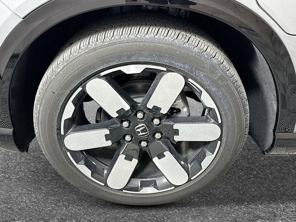 new 2026 Honda Prologue car, priced at $54,647