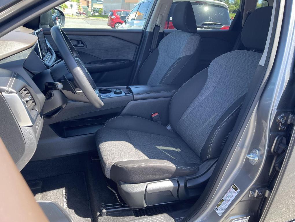 used 2022 Nissan Rogue car, priced at $22,890