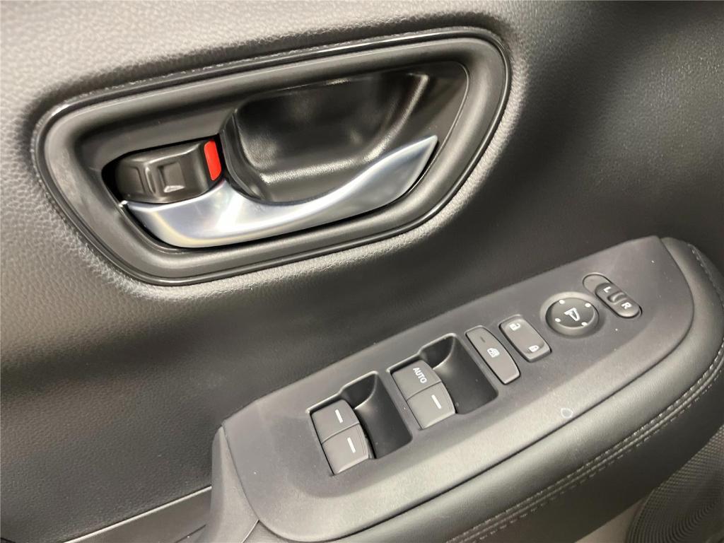 new 2026 Honda HR-V car, priced at $29,307