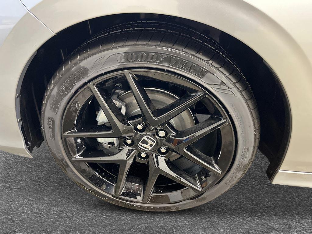 new 2026 Honda Civic Hybrid car, priced at $29,575