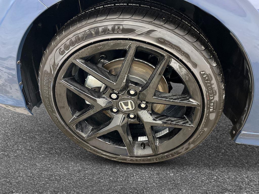 new 2026 Honda Civic Hybrid car, priced at $30,114