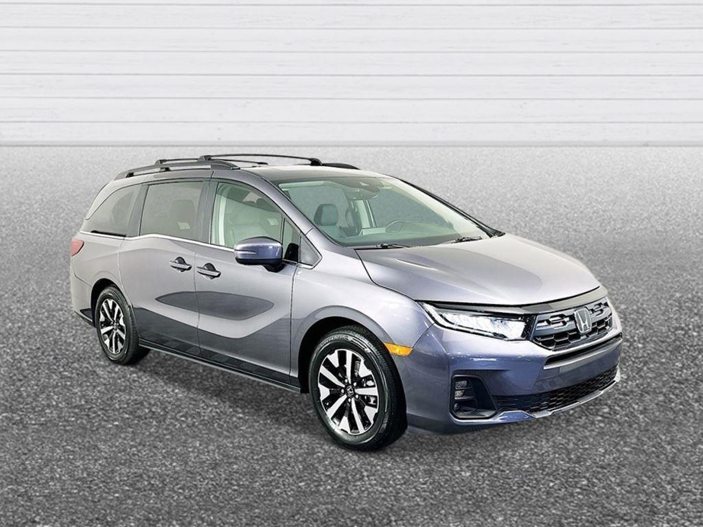 new 2026 Honda Odyssey car, priced at $43,199