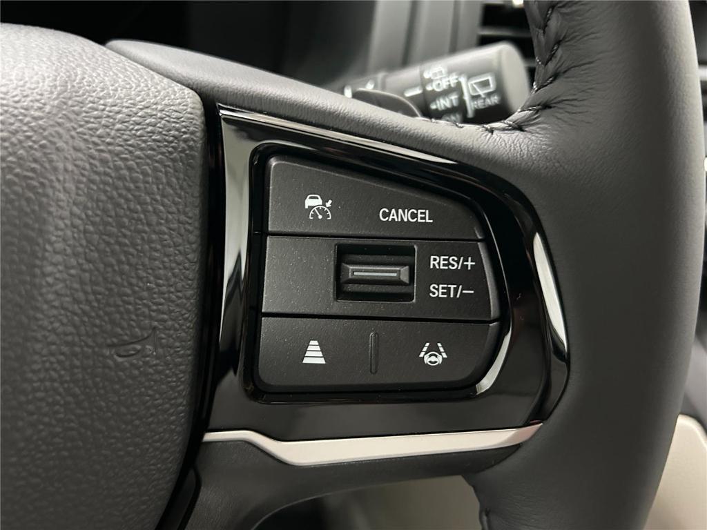 new 2026 Honda Odyssey car, priced at $43,199