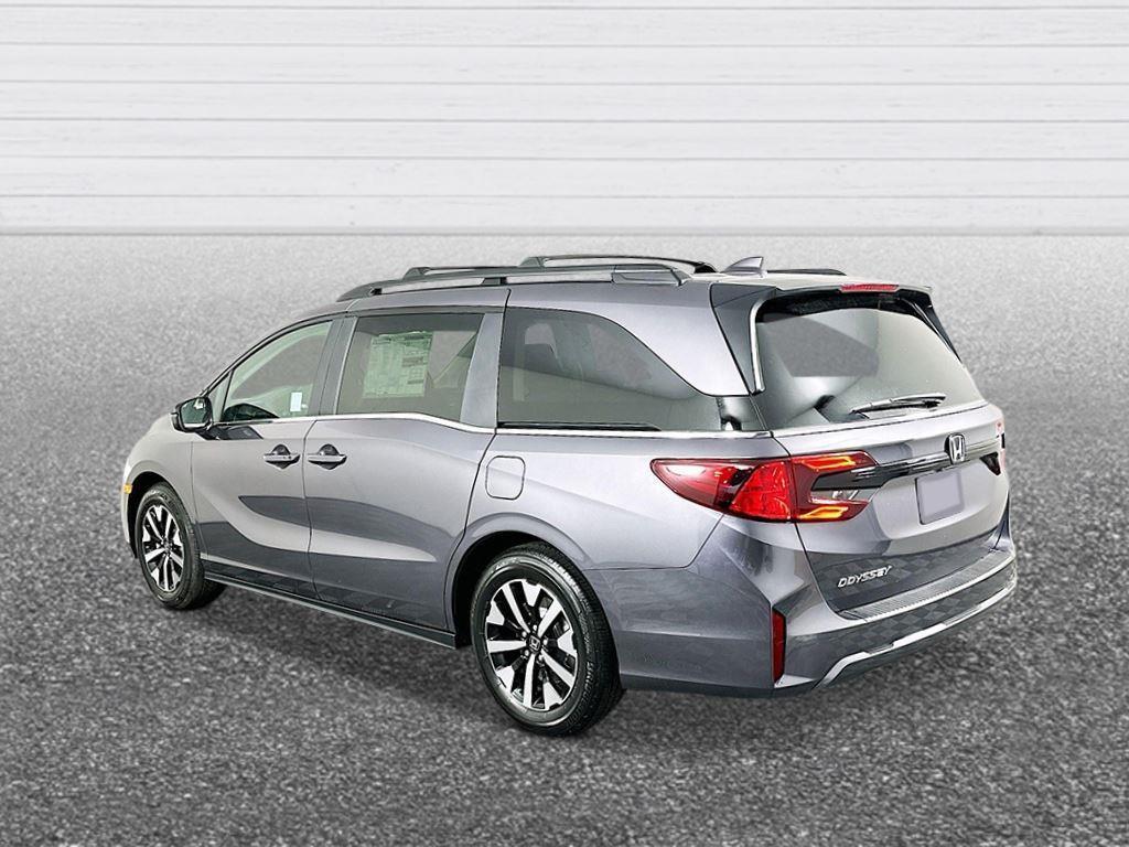 new 2026 Honda Odyssey car, priced at $43,199