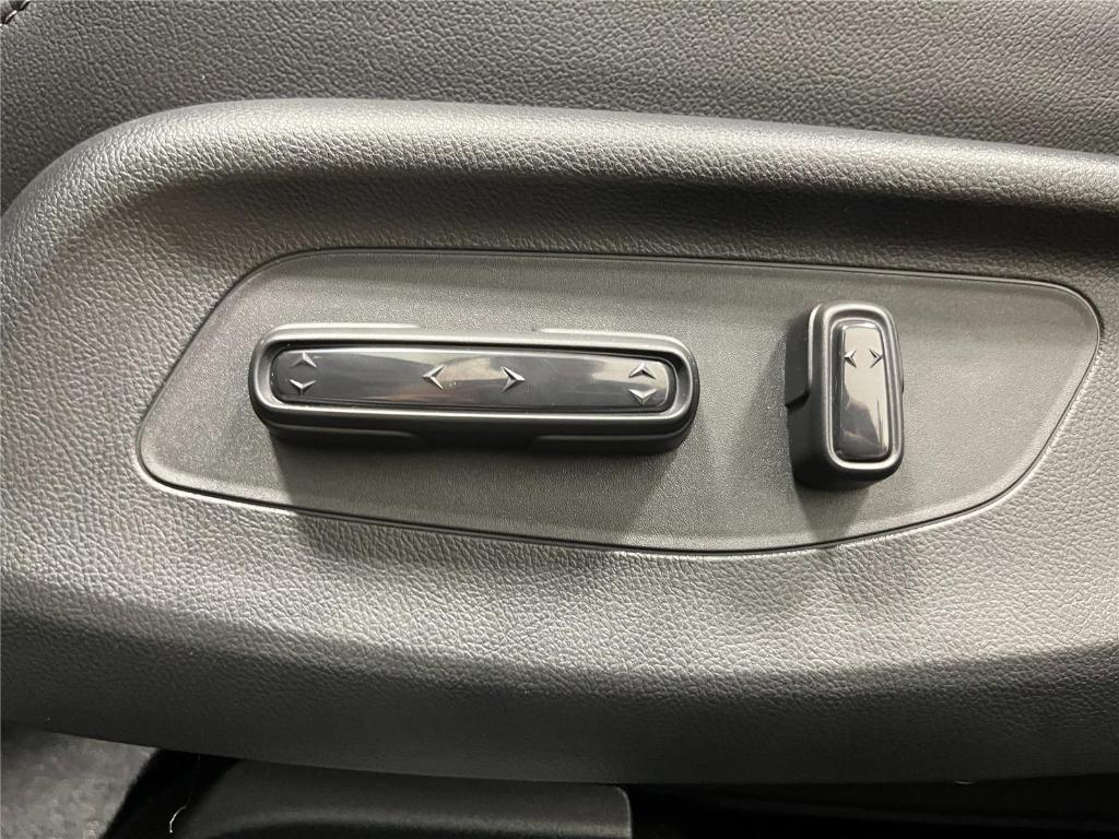 new 2026 Honda HR-V car, priced at $33,080