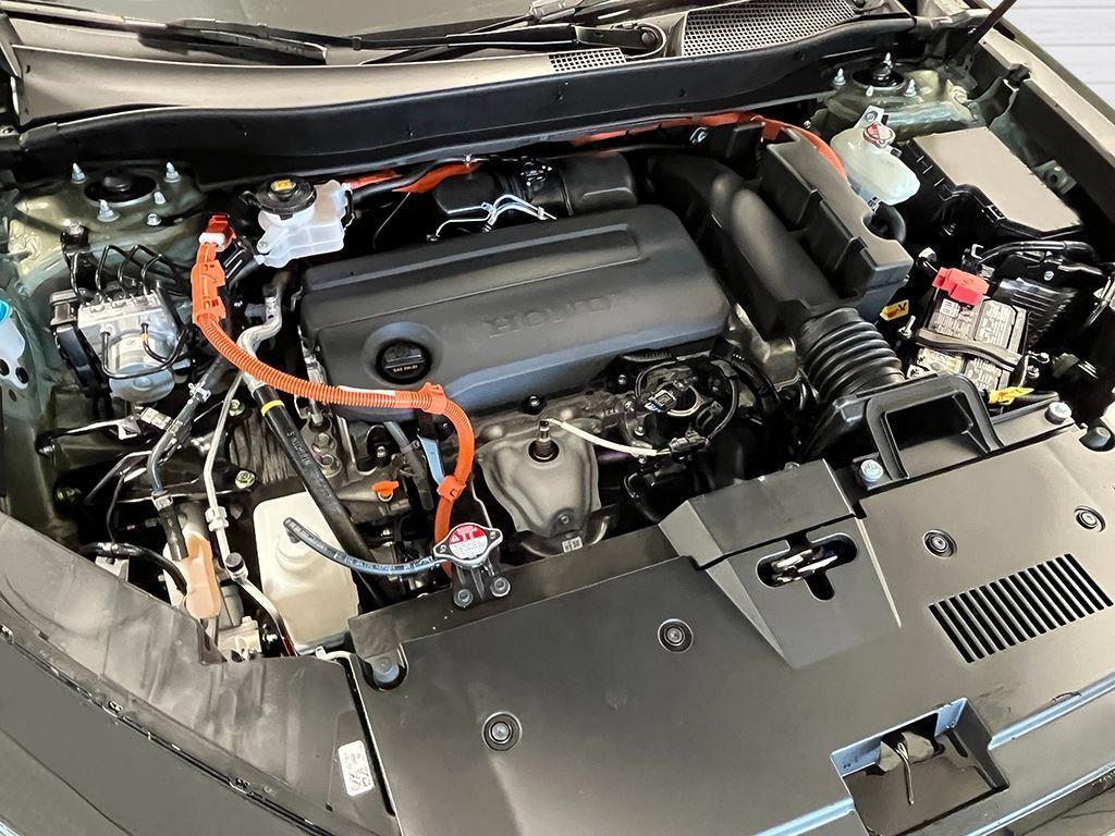 new 2026 Honda CR-V Hybrid car, priced at $39,647