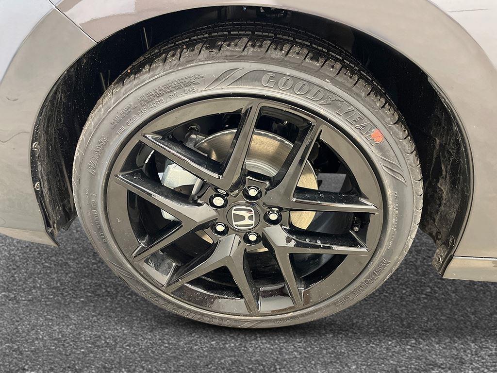 new 2026 Honda Civic Hybrid car, priced at $29,575