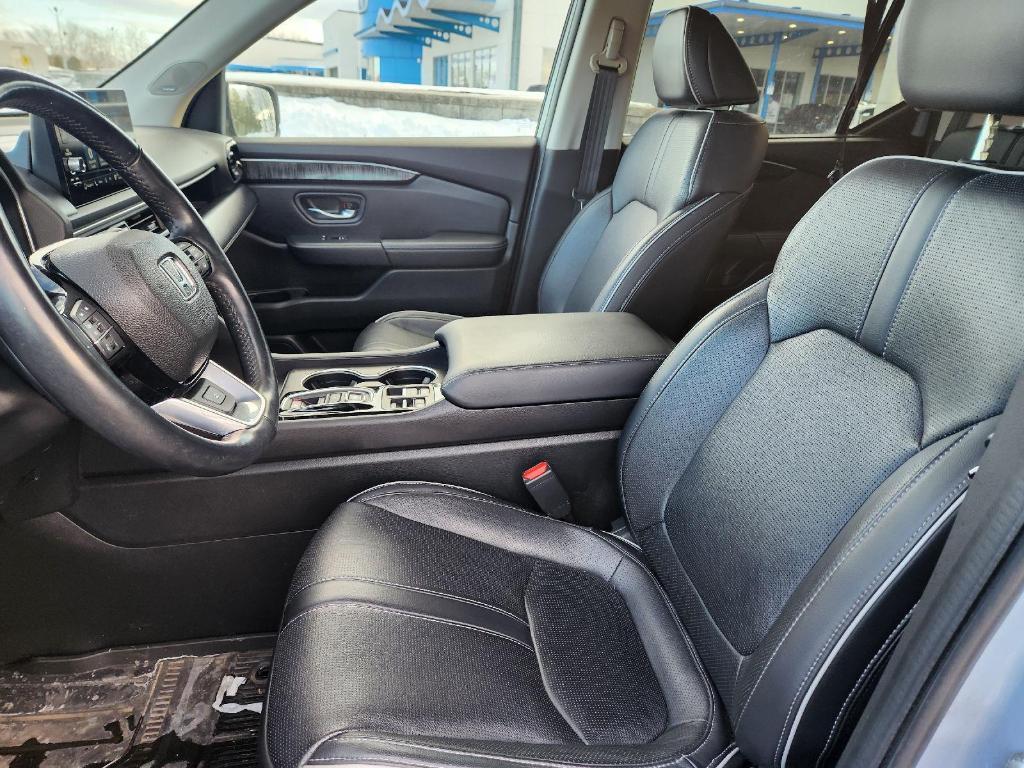 used 2023 Honda Pilot car, priced at $39,531