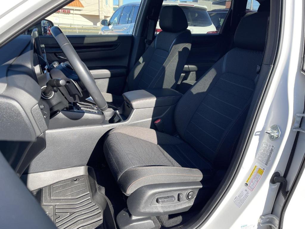 used 2024 Honda CR-V Hybrid car, priced at $29,479