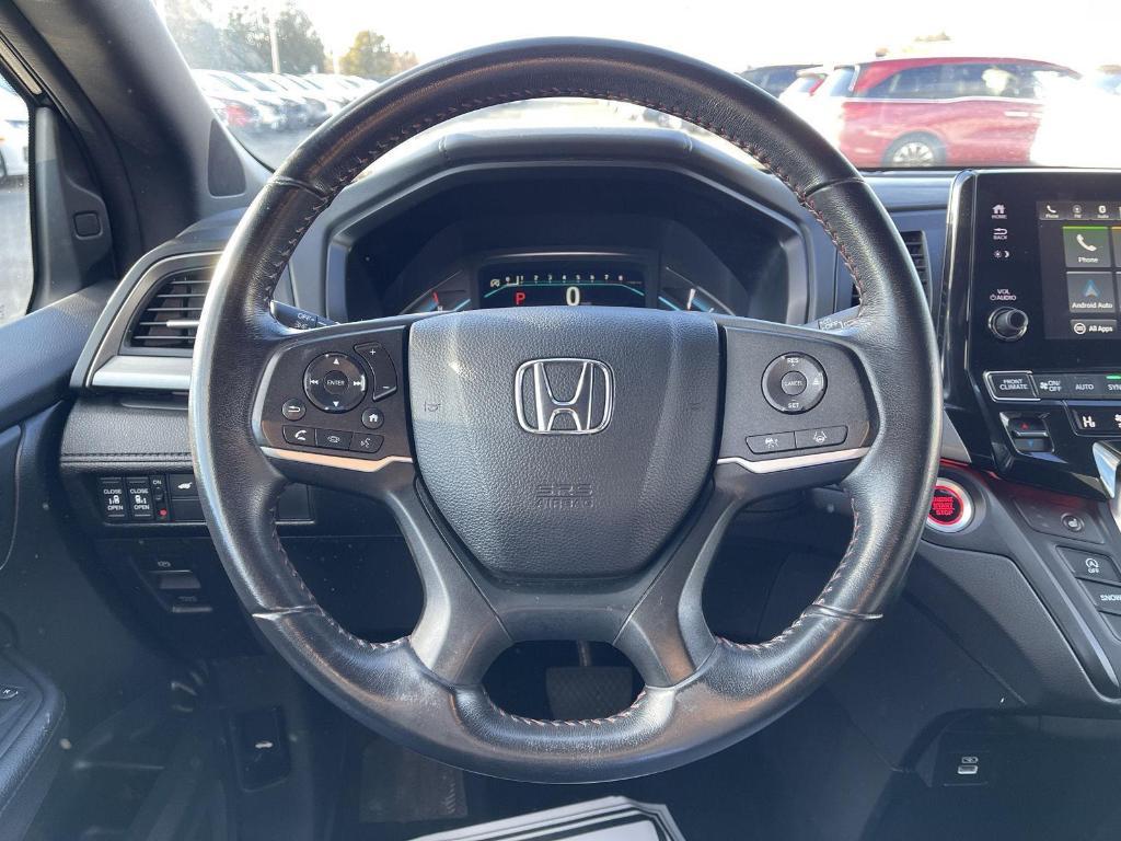 used 2024 Honda Odyssey car, priced at $30,852