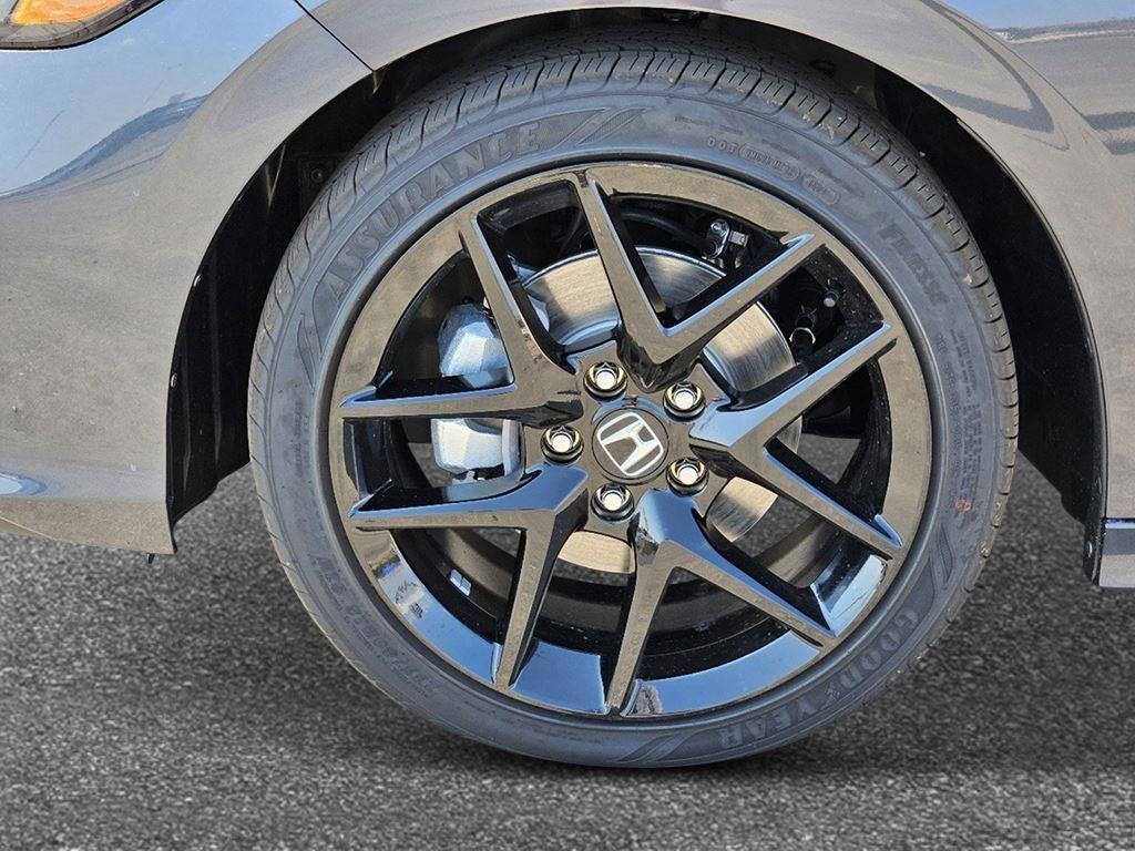 new 2026 Honda Civic Hybrid car, priced at $29,672