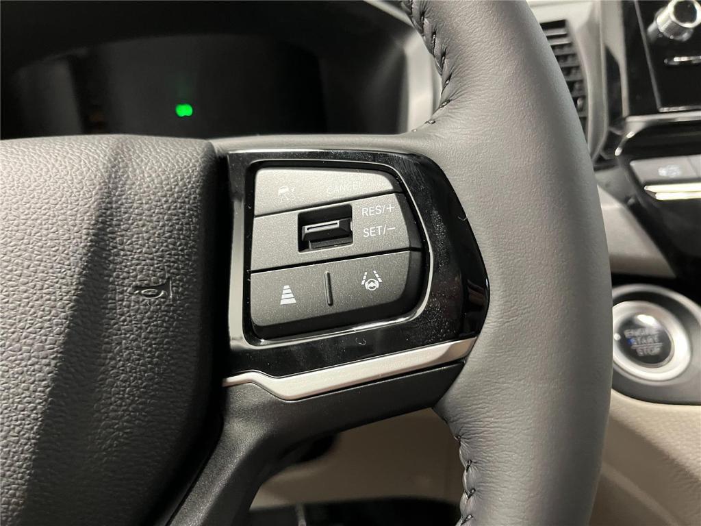 new 2026 Honda Odyssey car, priced at $42,748