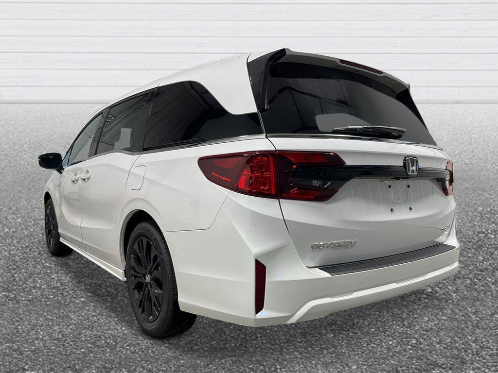new 2026 Honda Odyssey car, priced at $44,615