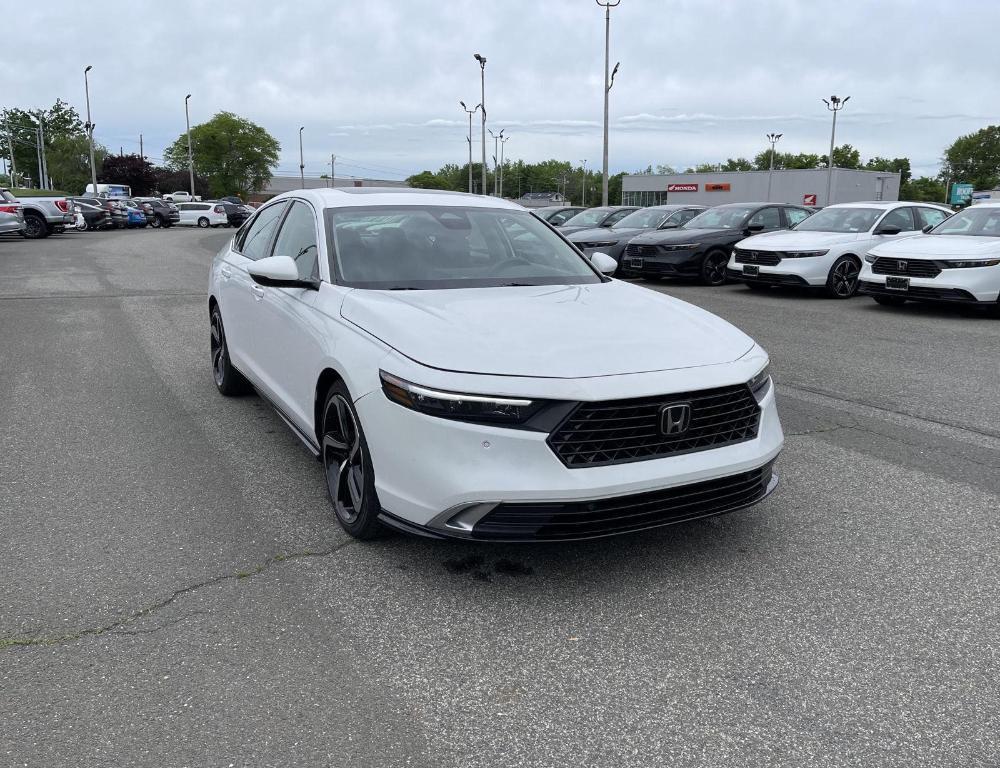 used 2023 Honda Accord Hybrid car, priced at $32,087