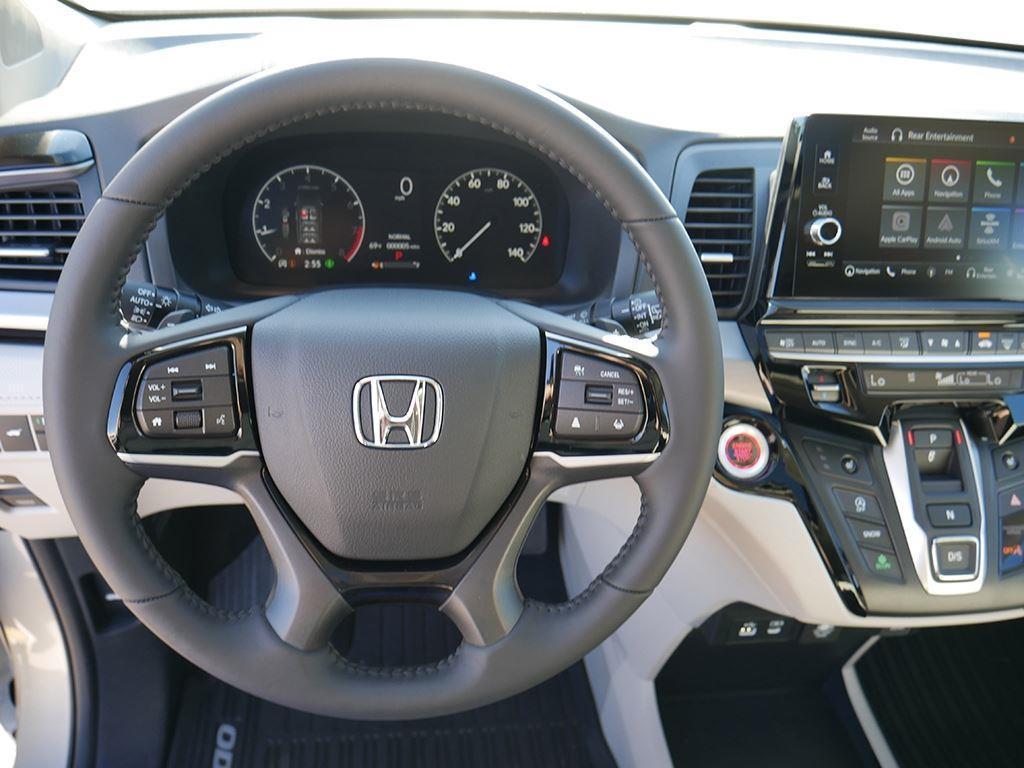 new 2026 Honda Odyssey car, priced at $48,873