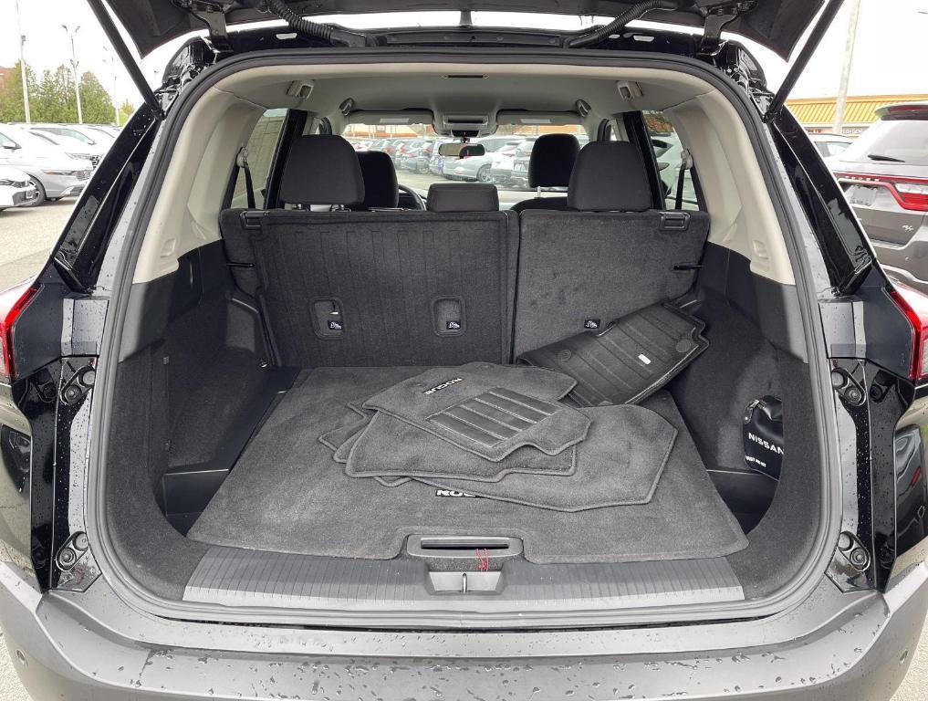 used 2023 Nissan Rogue car, priced at $23,554
