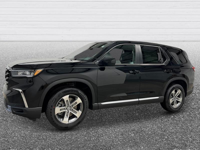 new 2025 Honda Pilot car, priced at $45,434
