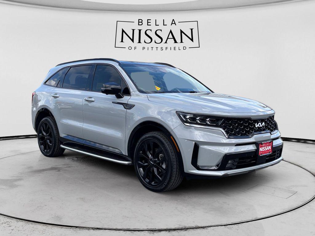 used 2023 Kia Sorento car, priced at $32,998