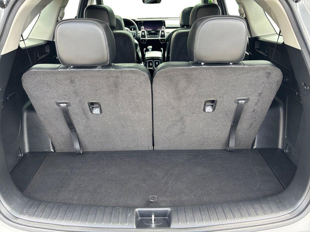 used 2023 Kia Sorento car, priced at $32,998