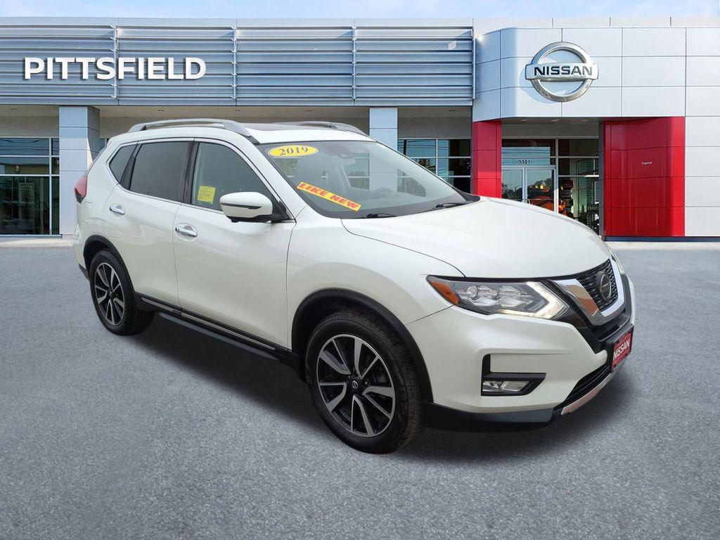 used 2019 Nissan Rogue car, priced at $14,393
