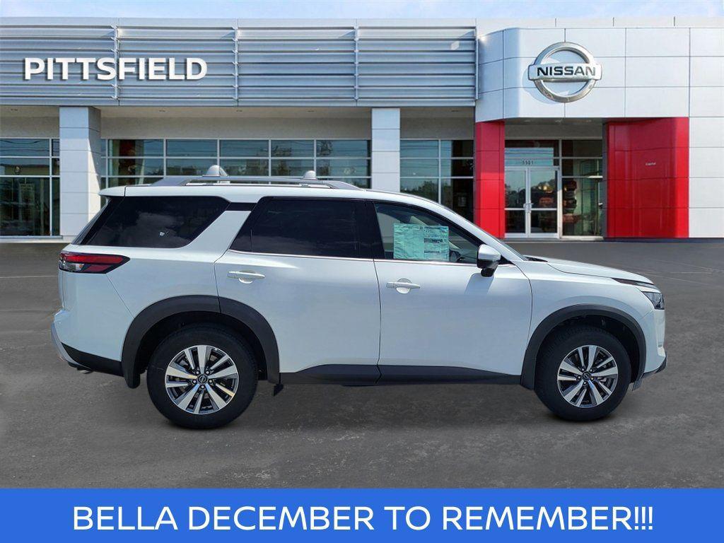 new 2025 Nissan Pathfinder car, priced at $39,120
