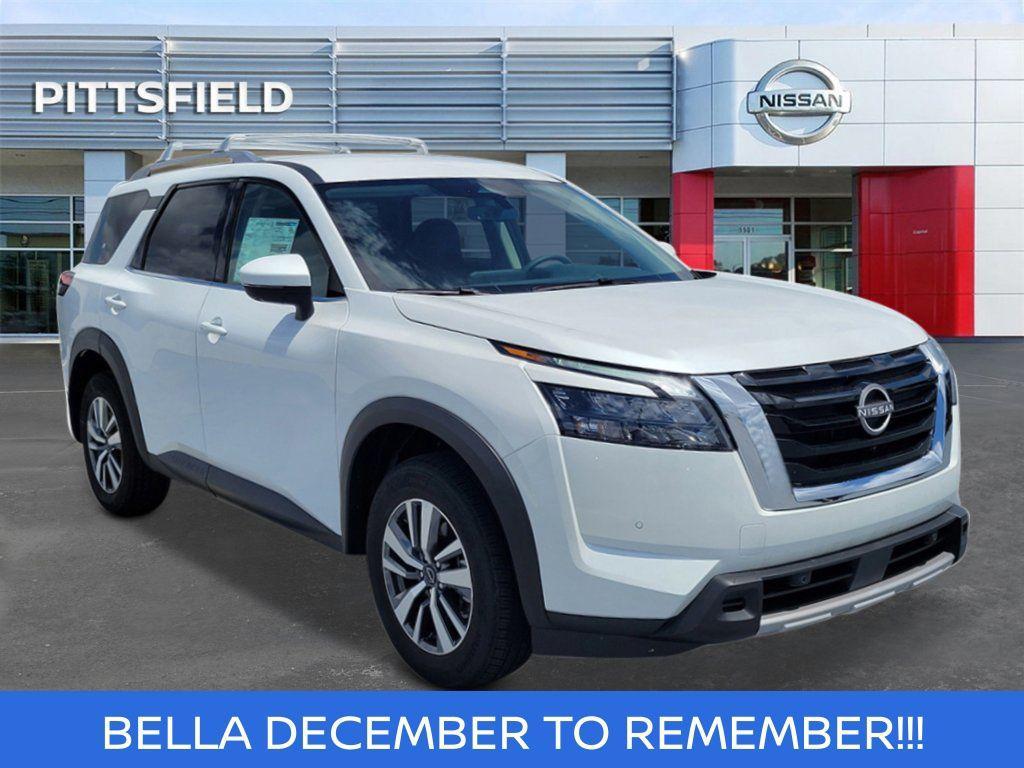 new 2025 Nissan Pathfinder car, priced at $39,043