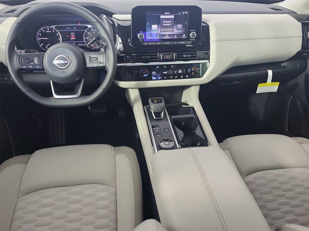 new 2025 Nissan Pathfinder car, priced at $36,584