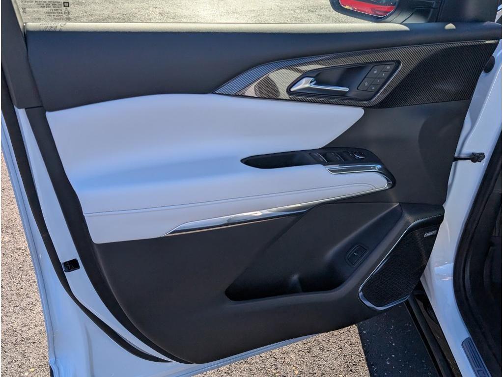 new 2026 Chevrolet Traverse car, priced at $61,509