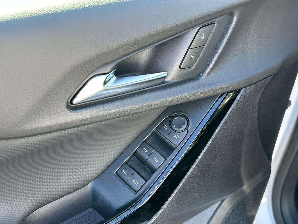 new 2026 Chevrolet Equinox car, priced at $29,363