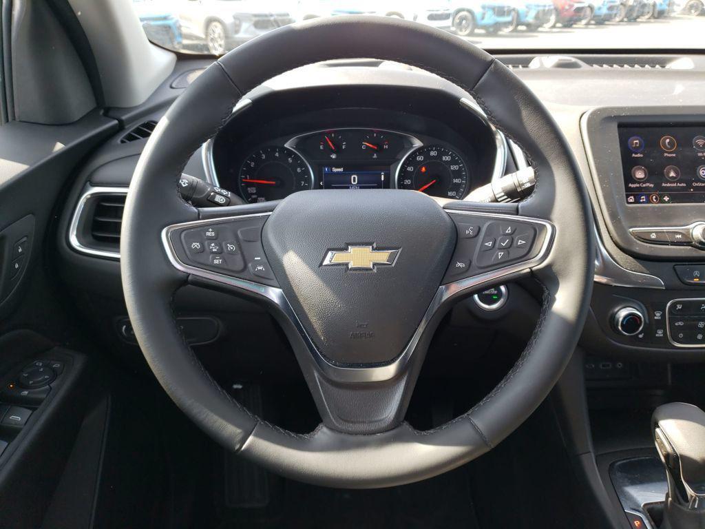 used 2024 Chevrolet Equinox car, priced at $22,626