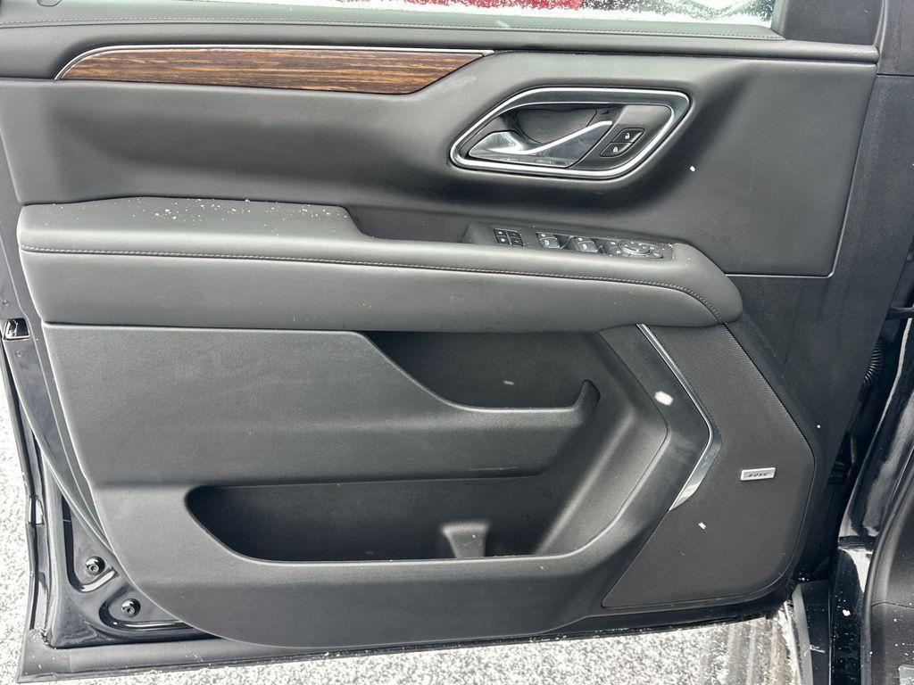 used 2024 Chevrolet Suburban car, priced at $69,389