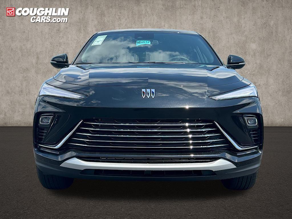 new 2025 Buick Envista car, priced at $28,178