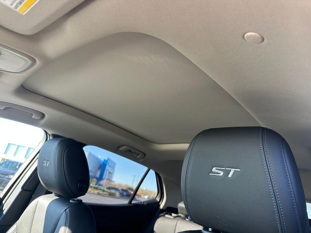 new 2026 Buick Encore GX car, priced at $34,196